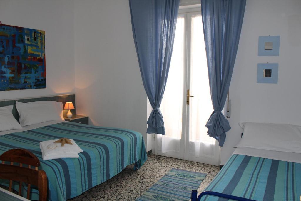 Hotel Del Mar Viareggio Szoba fotó