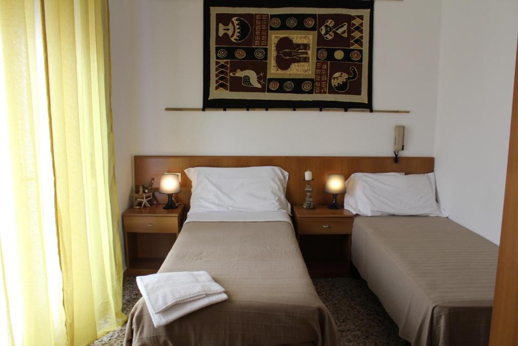 Hotel Del Mar Viareggio Szoba fotó
